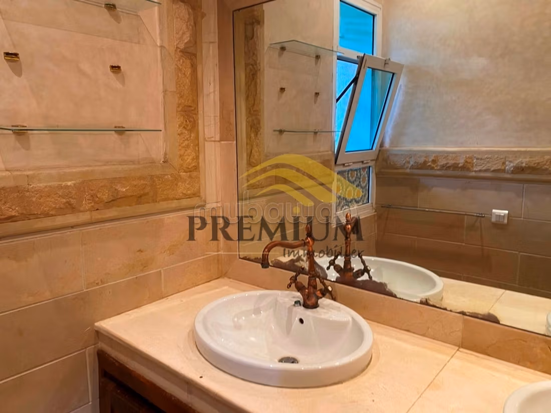 Beautiful villa for rent with pool