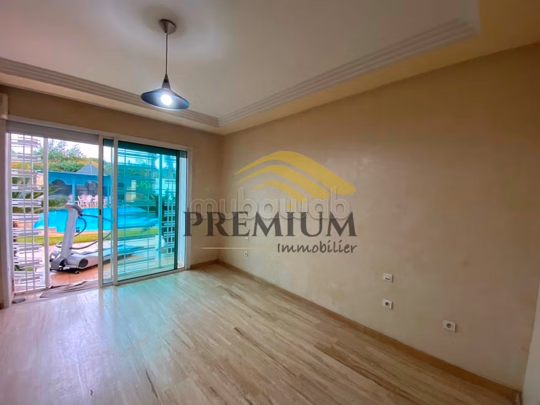 Beautiful villa for rent with pool