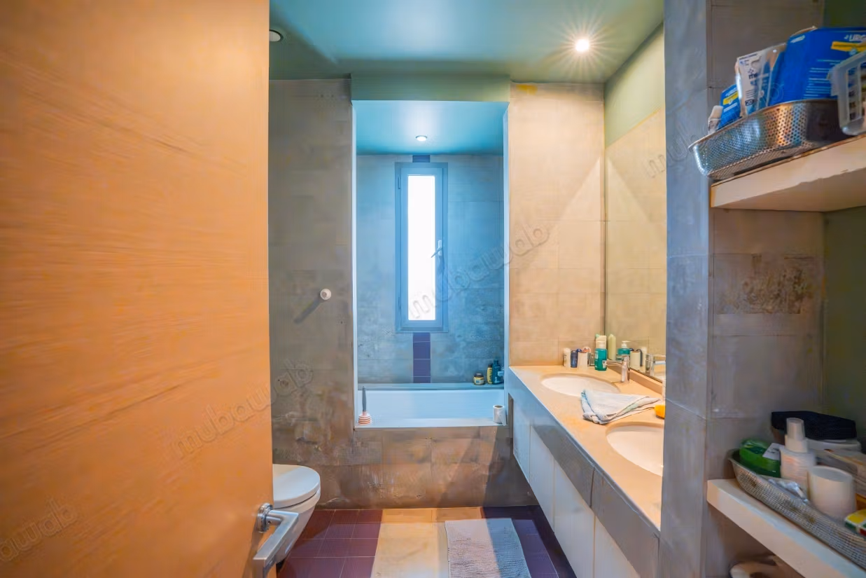 Single-Storey Villa in Gated Residence