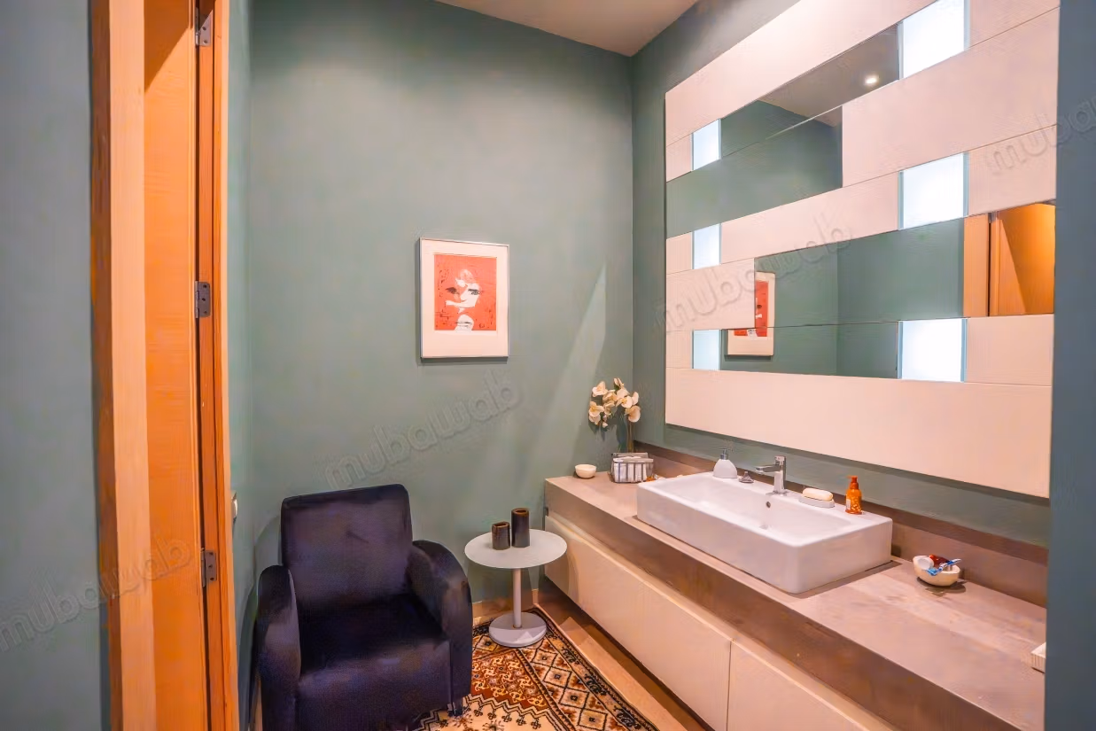 Single-Storey Villa in Gated Residence