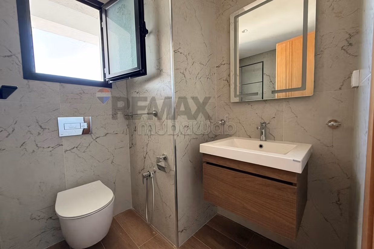 À Vendre Appartement S2 neuf à El Mourouj 6