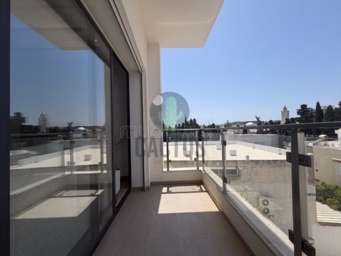 Location annuale S1 arredato in una residenza a H