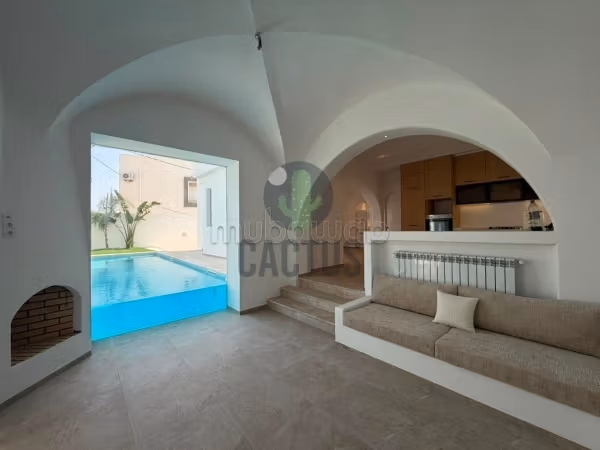 À Vendre Villa Grecque à Hammamet Zone Craxi