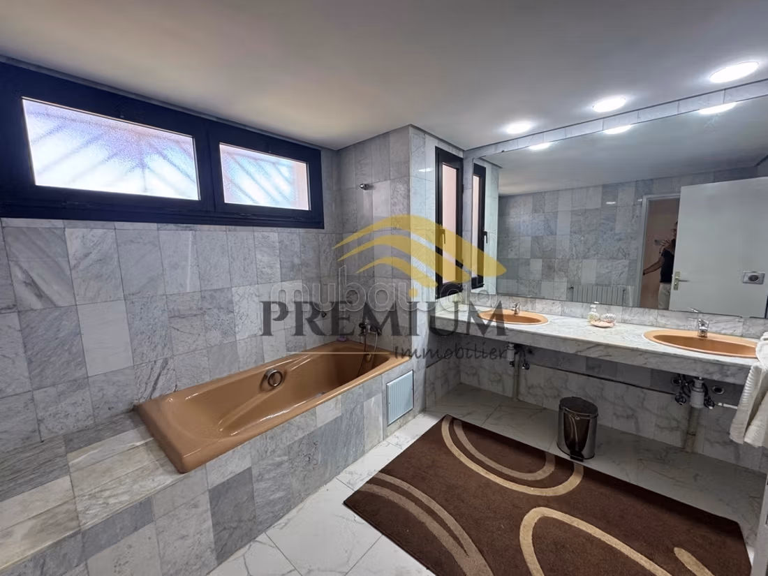 Belle villa a vendre debut souissi