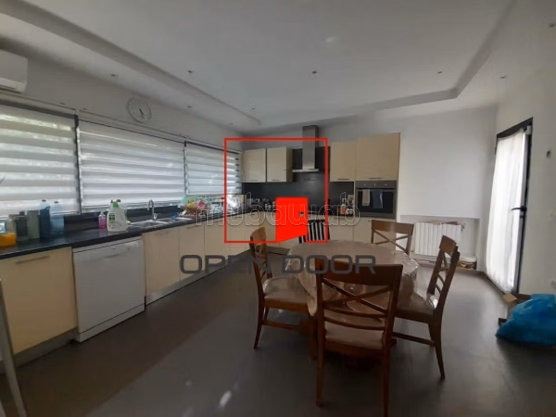 Superba villa con giardino e piscina a La Marsa