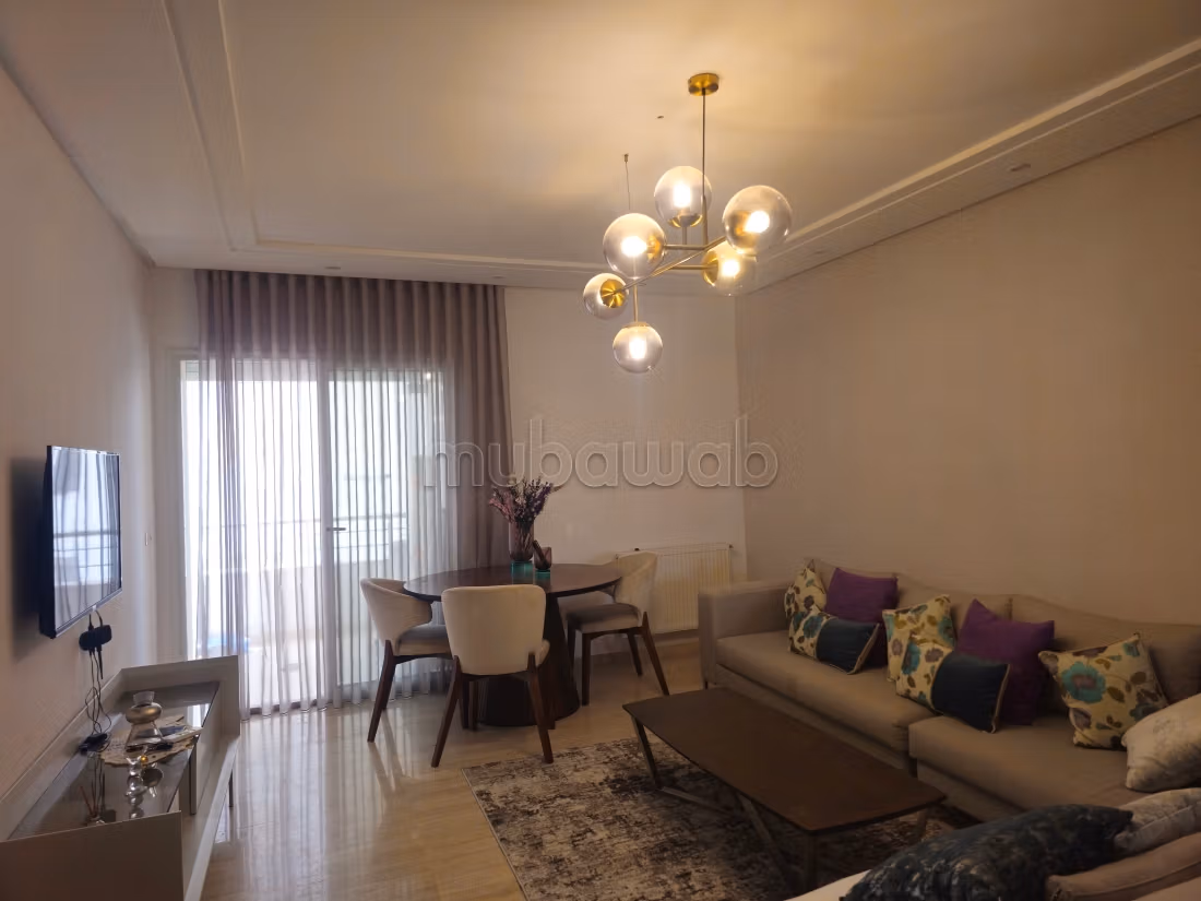 Rent an apartment in Cité Taieb Mhiri. 3 lovely rooms. Furnishings