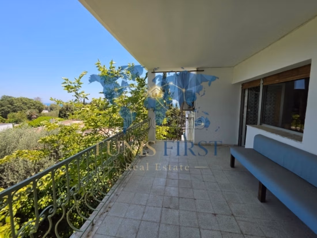A vendre villa arabesque avec vue mer à Carthage