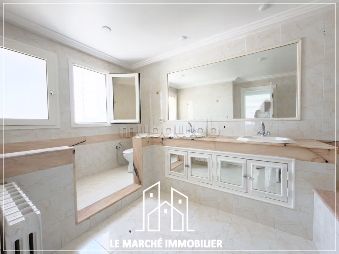 Villa de 616 m a ennaser 2
