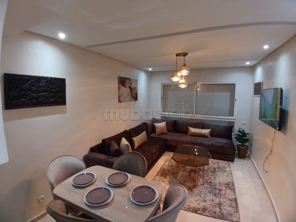 Studio meublé à louer 
mers sultan