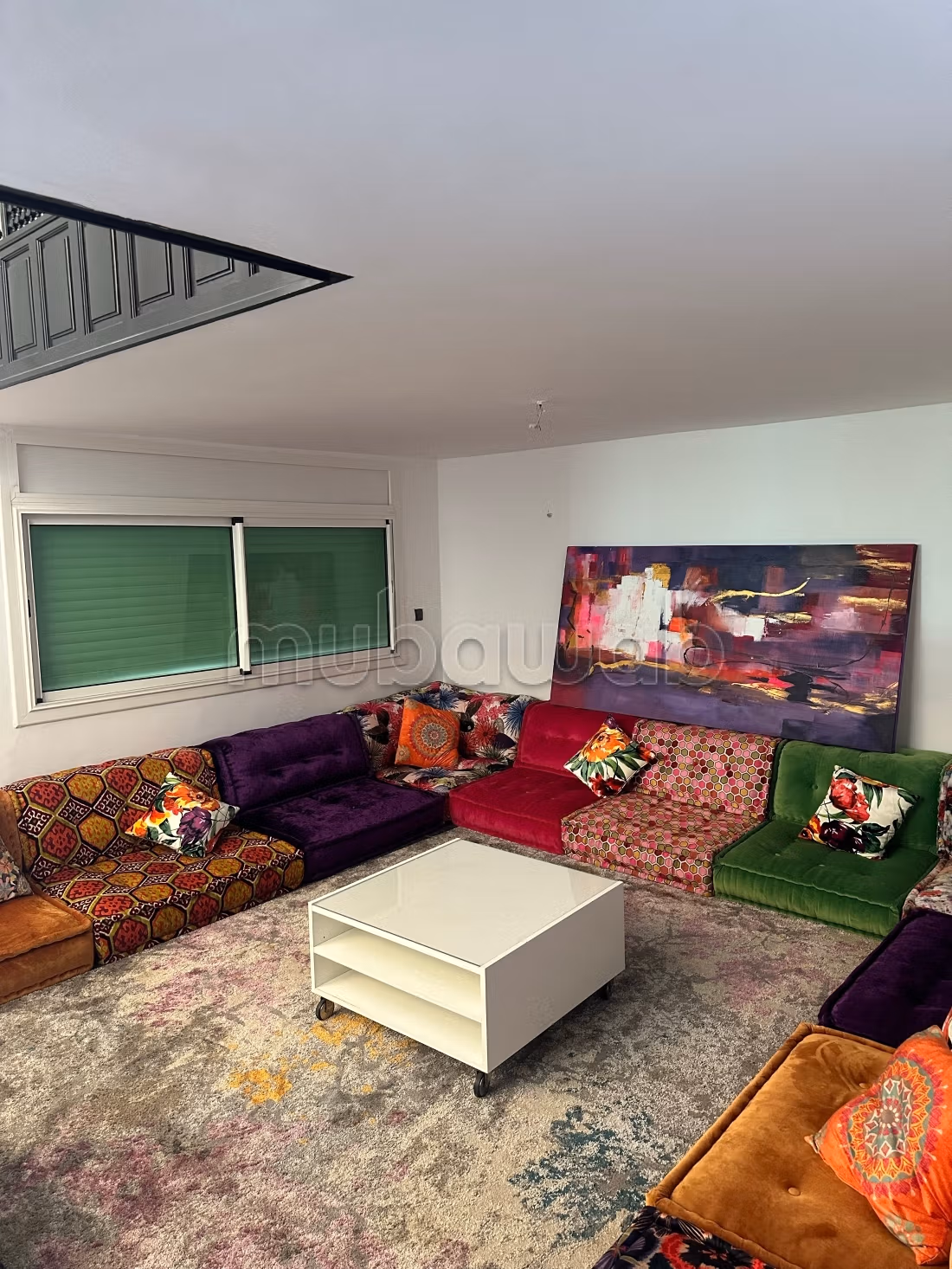 Villa di alto standing arredato in affitto a Souissi. 4 belle camere. Arredato