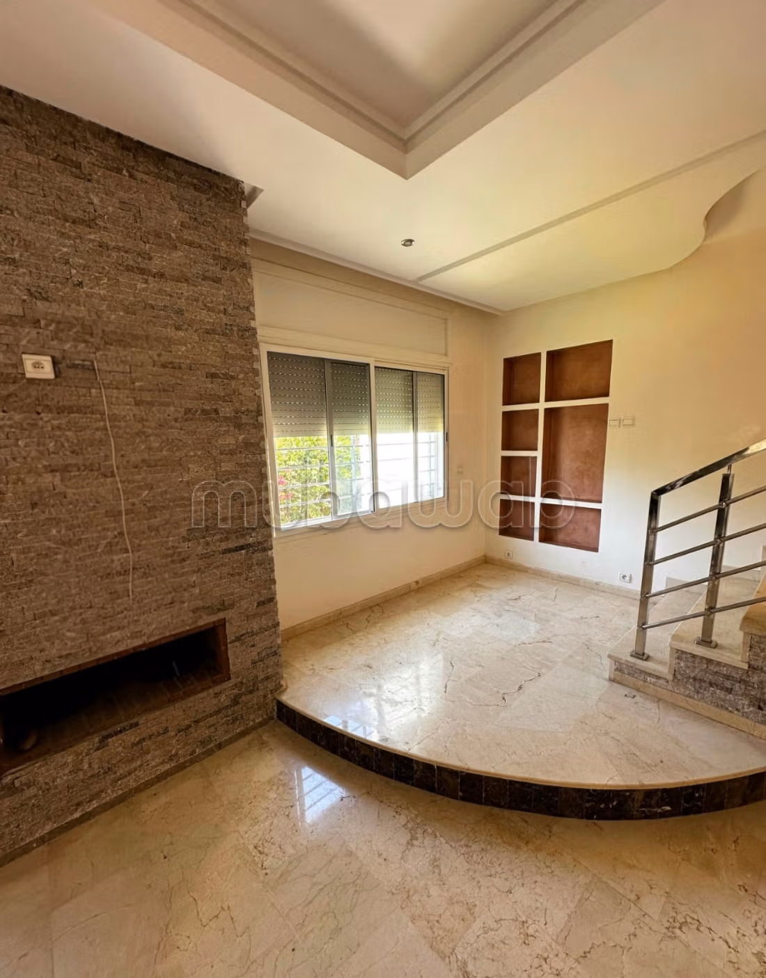 Villa triplex in affitto a Harhoura