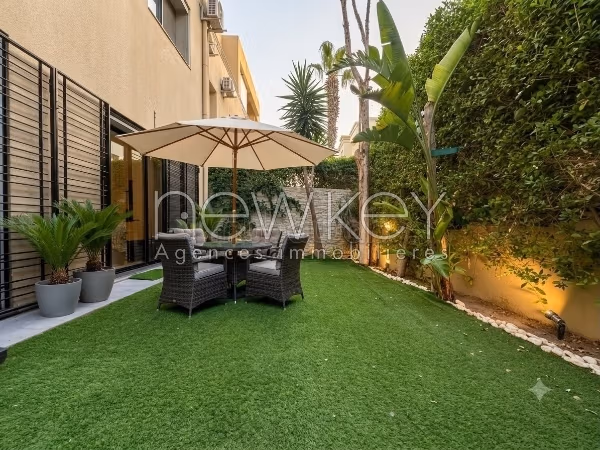 Duplex S3 avec jardin à vendre à La Soukra