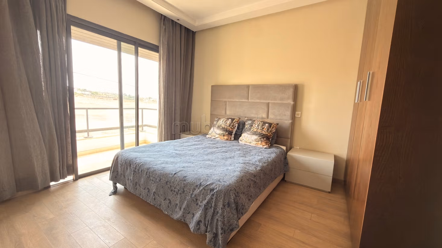 Prestigious Apartment 188 m², Residence Orée du Parc, Pool View