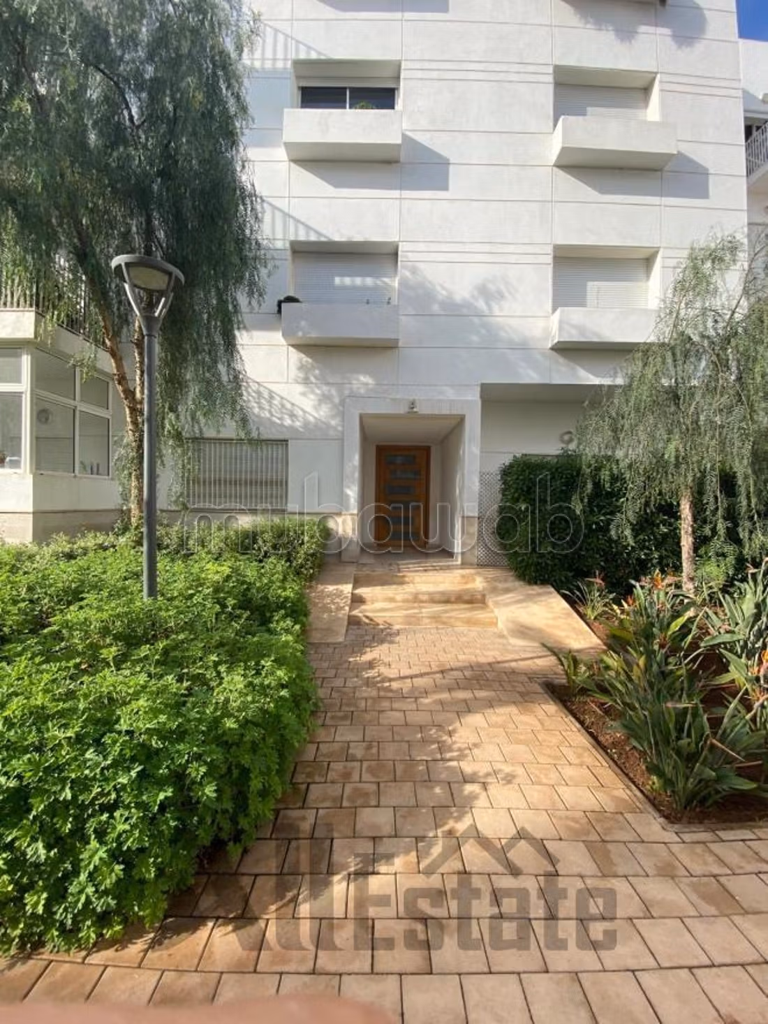 Appartement vide à louer–Résidence ALMAZ AMBAR 1 — 2