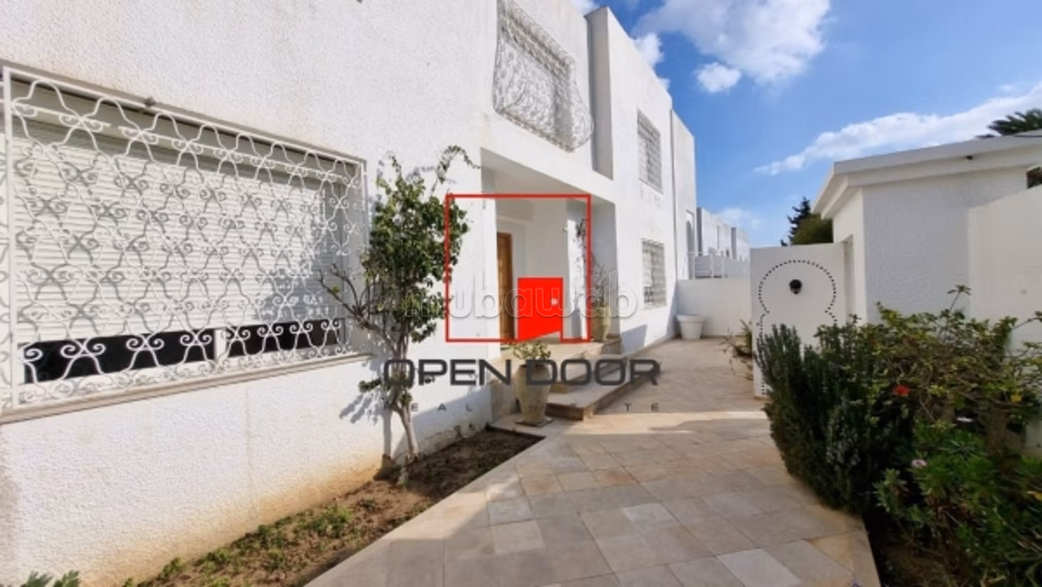 Magnifico duplex arredato con gusto a Gammarth