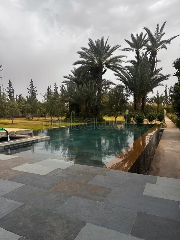 Villa Aaron