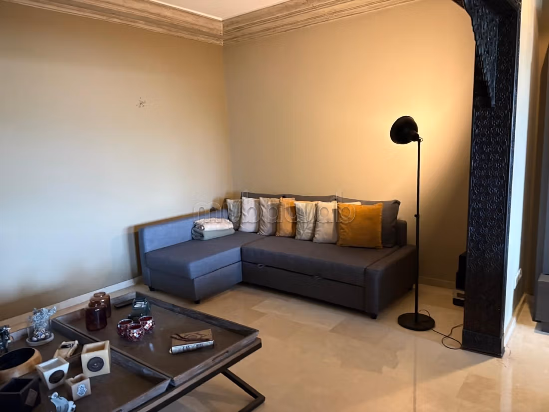À louer – Appartement vide de 200 m² – Ain Diab — 2
