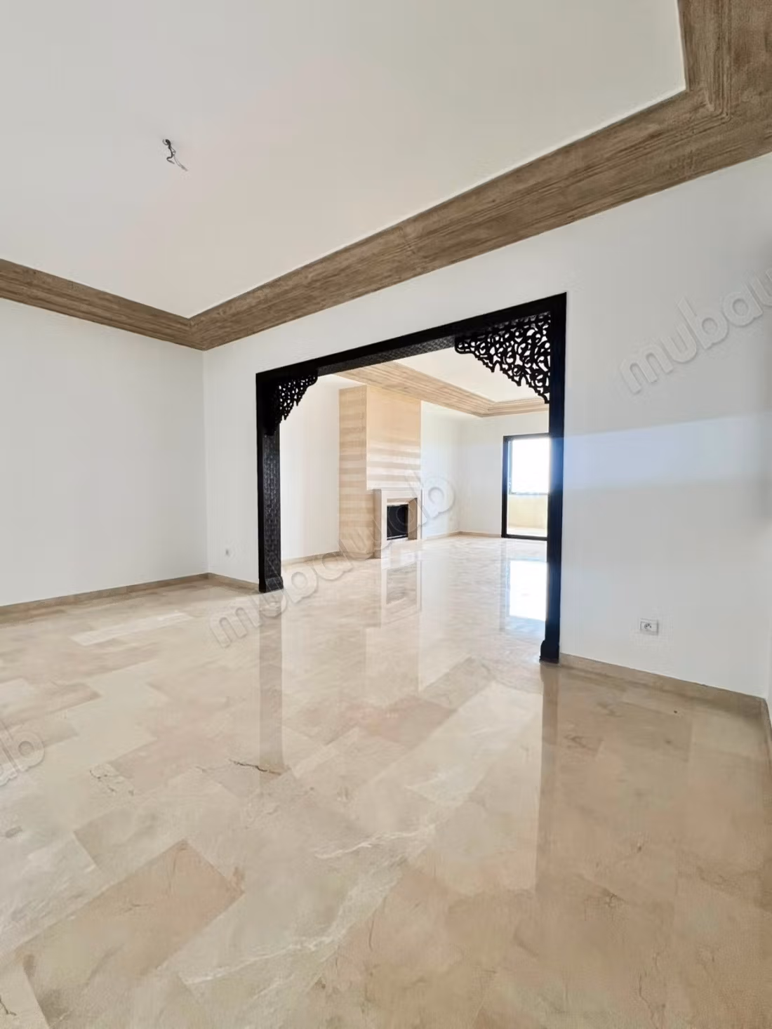 For rent - Empty apartment of 200 m² - Ain Diab