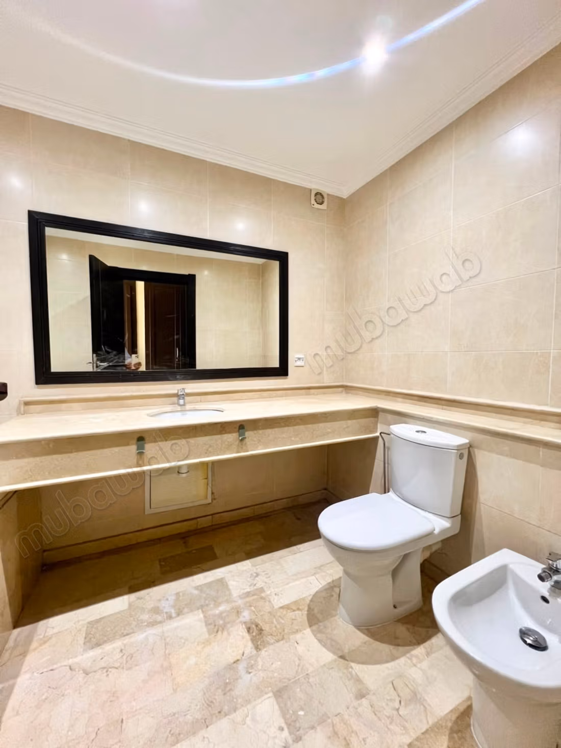 For rent - Empty apartment of 200 m² - Ain Diab