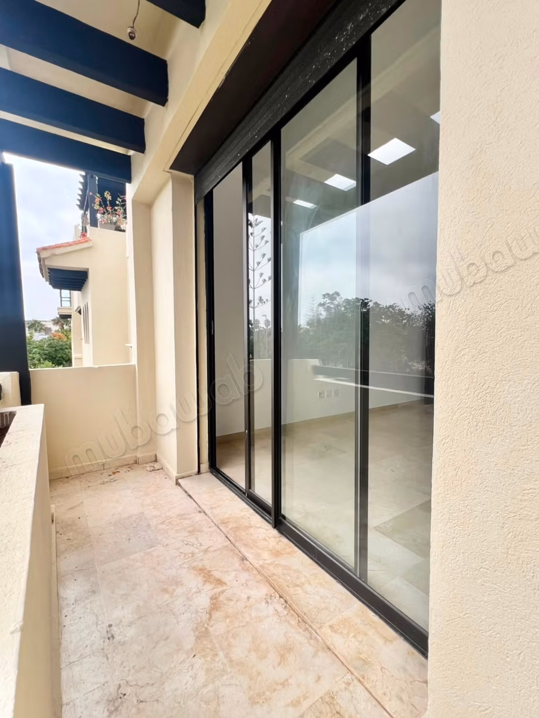 For rent - Empty apartment of 200 m² - Ain Diab