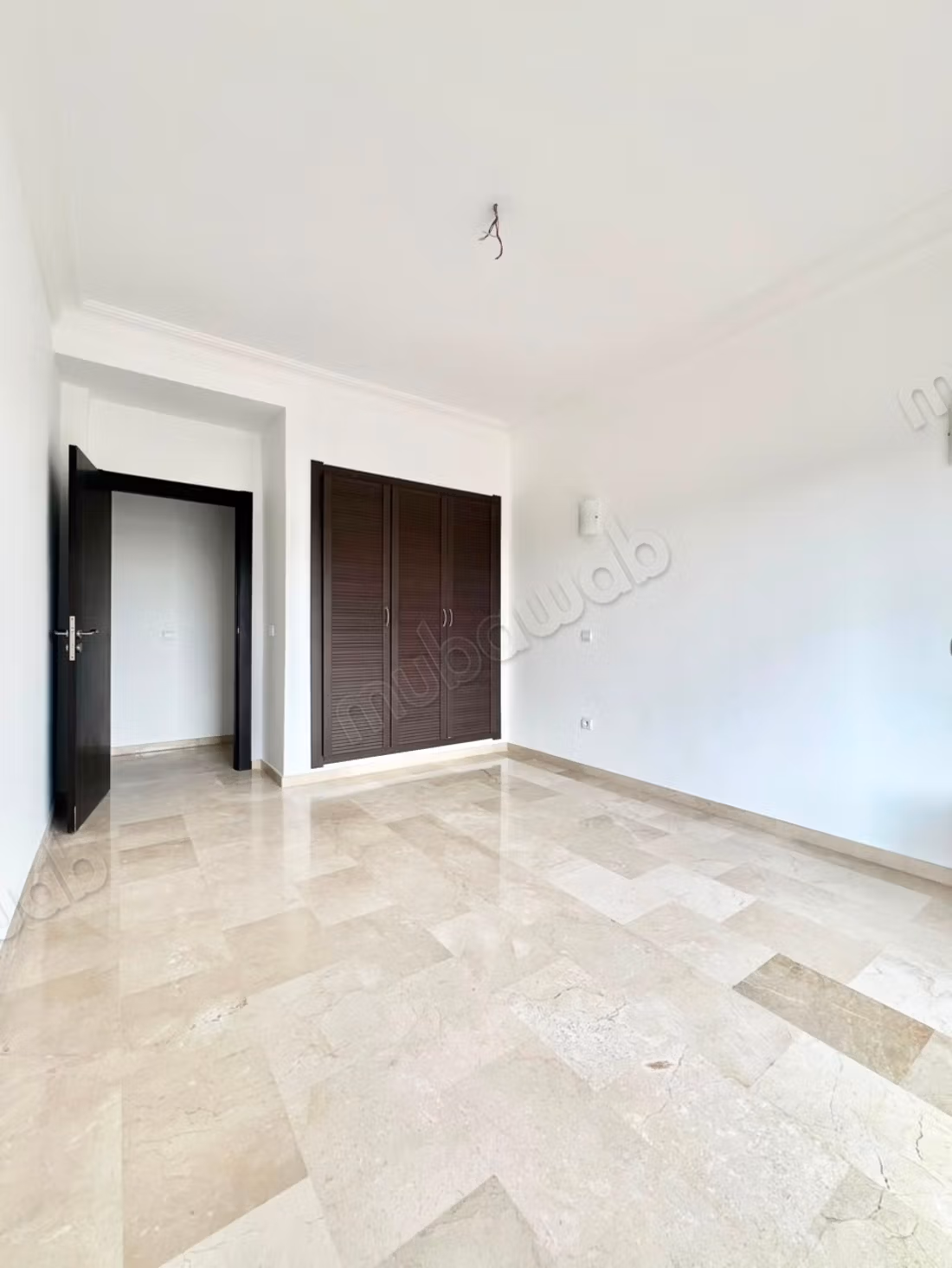 For rent - Empty apartment of 200 m² - Ain Diab