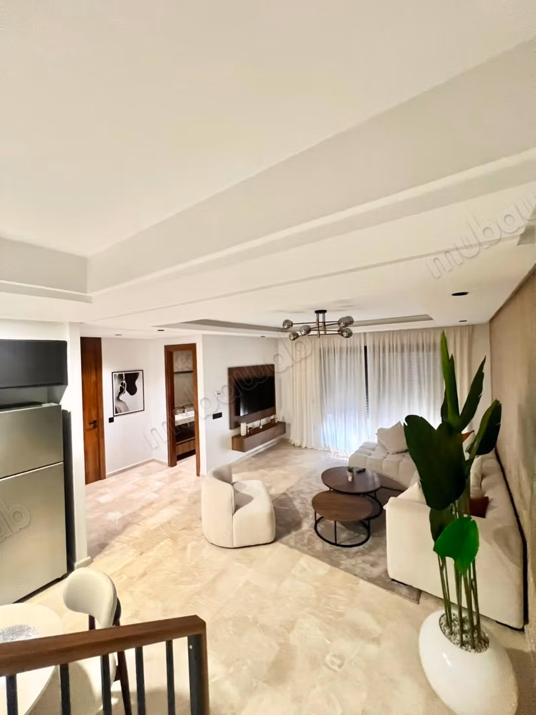 Magnifique duplex meublé à louer