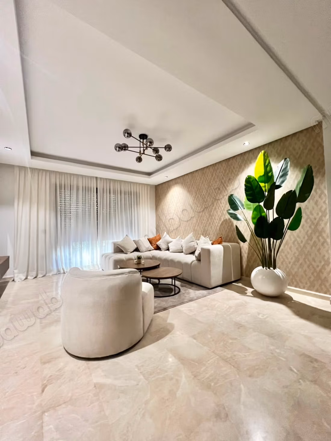 Magnifique duplex meublé à louer