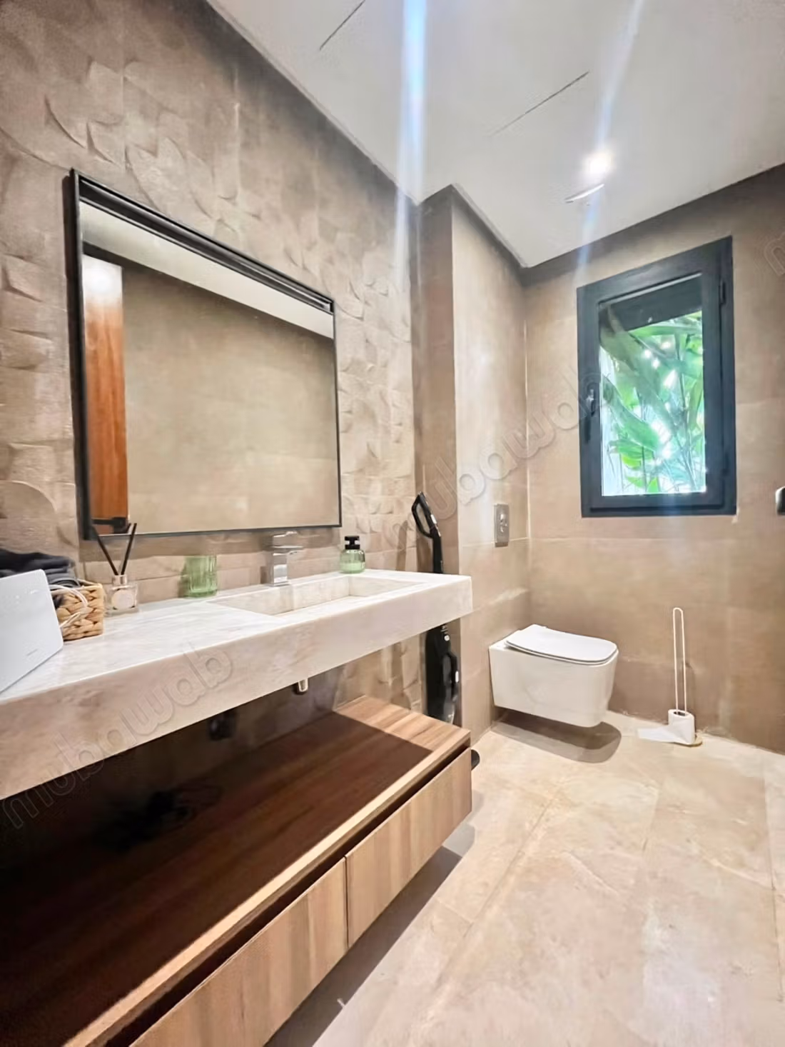 Magnifique duplex meublé à louer
