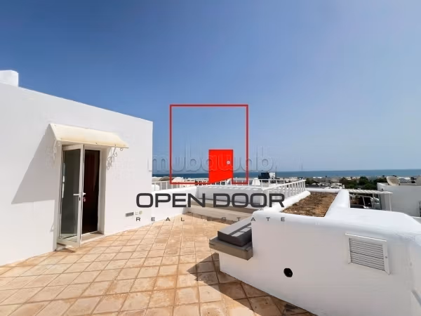 Magnifique duplex avec jardin à Marina Gammarth