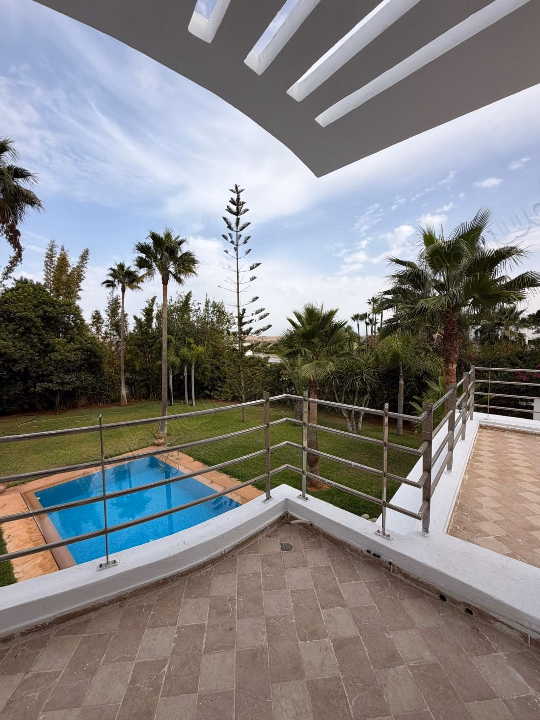 Magnifique villa en plein centre de Souissi