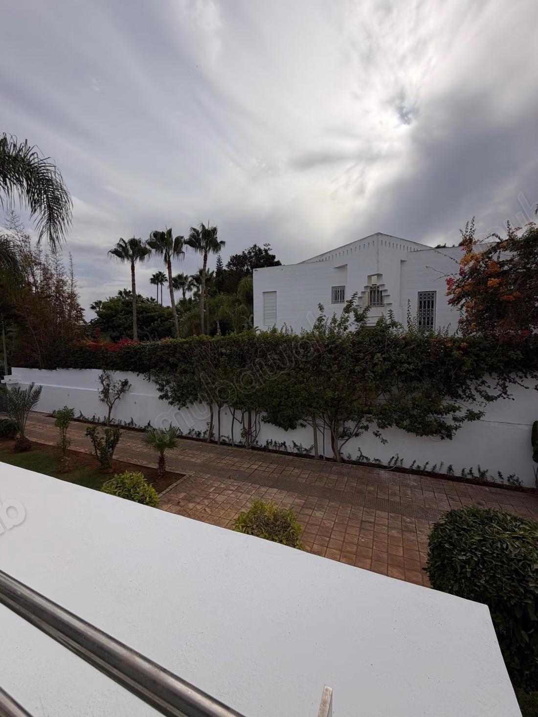 Magnifique villa en plein centre de Souissi