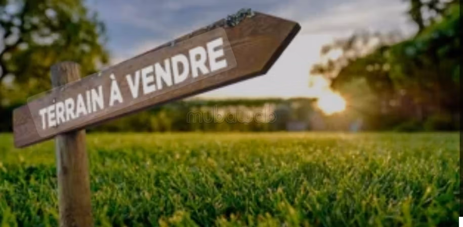 Terrein te koop in Souissi. Oppervlakte 2300 m²