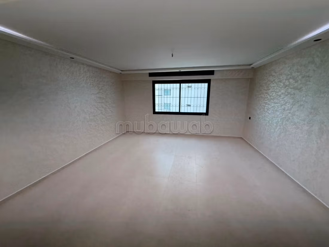 Appartement 106 m² f Administratif — 15