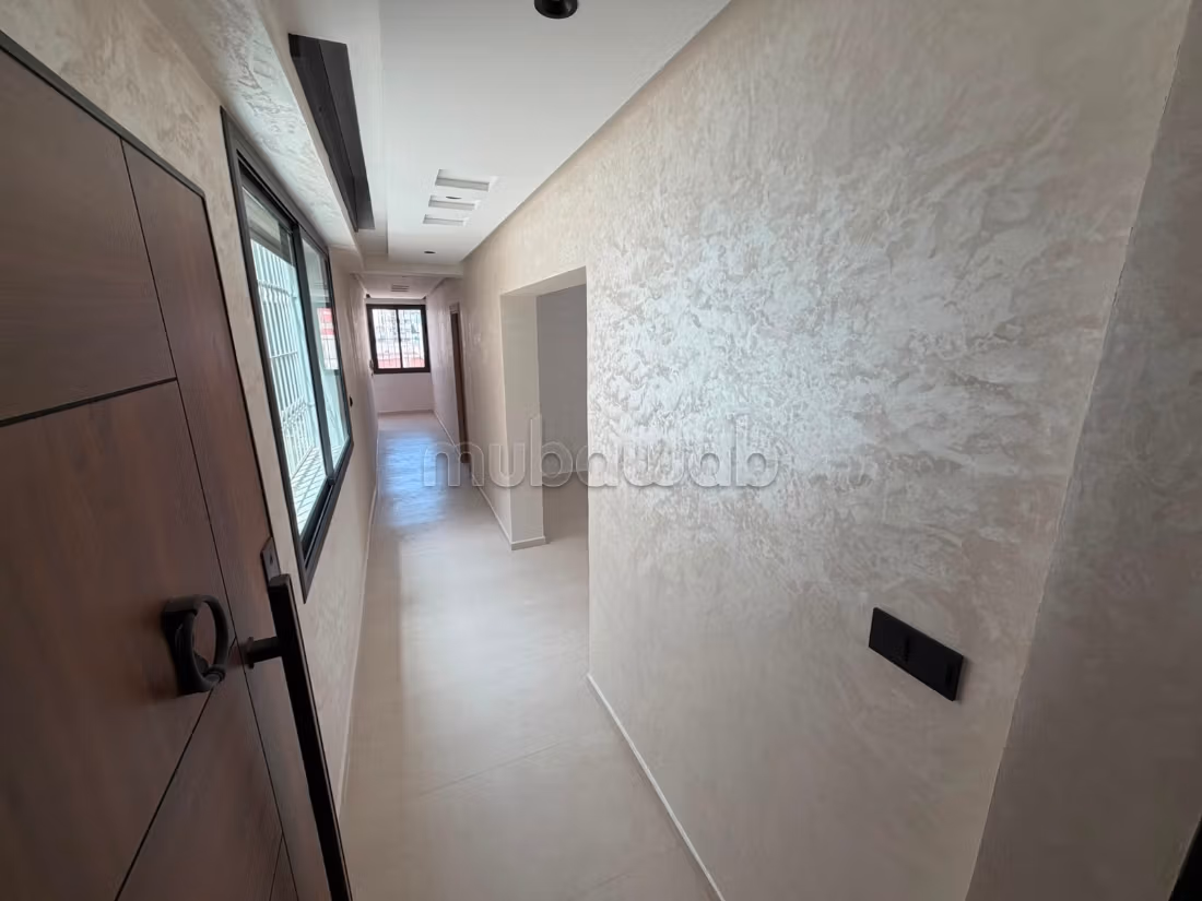 Appartement 106 m² f Administratif — 18