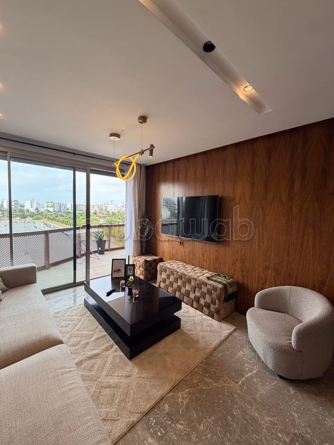 Appartement à louer à Casablanca Finance City. 2 grandes pièces. Bien meublé — 4