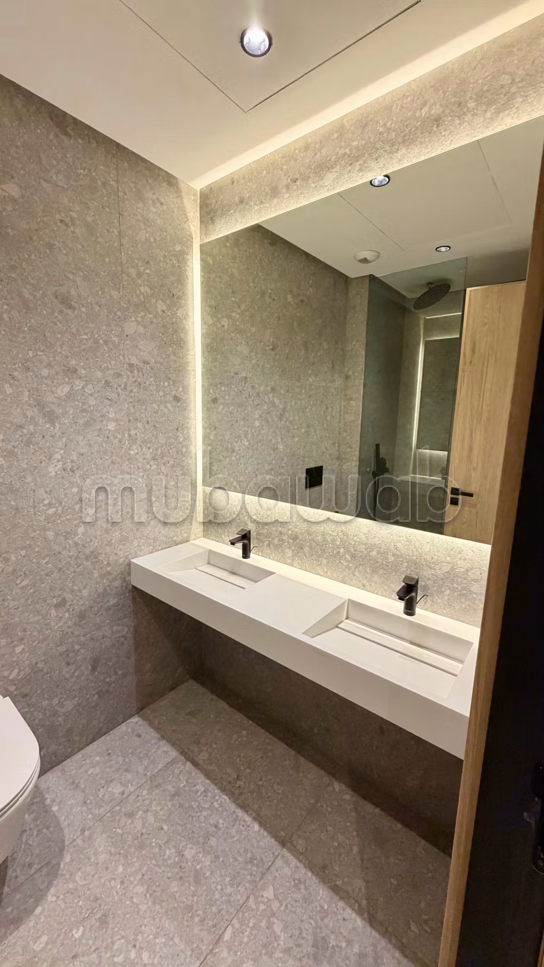 Appartement 200 m² à Souissi — 16