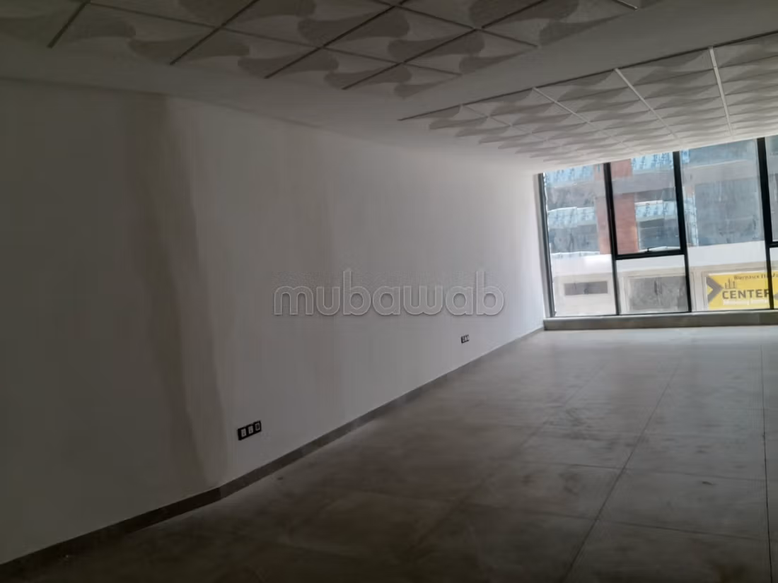 En venta, oficina de 67 m². Boulevard Moulay Ismail Cas