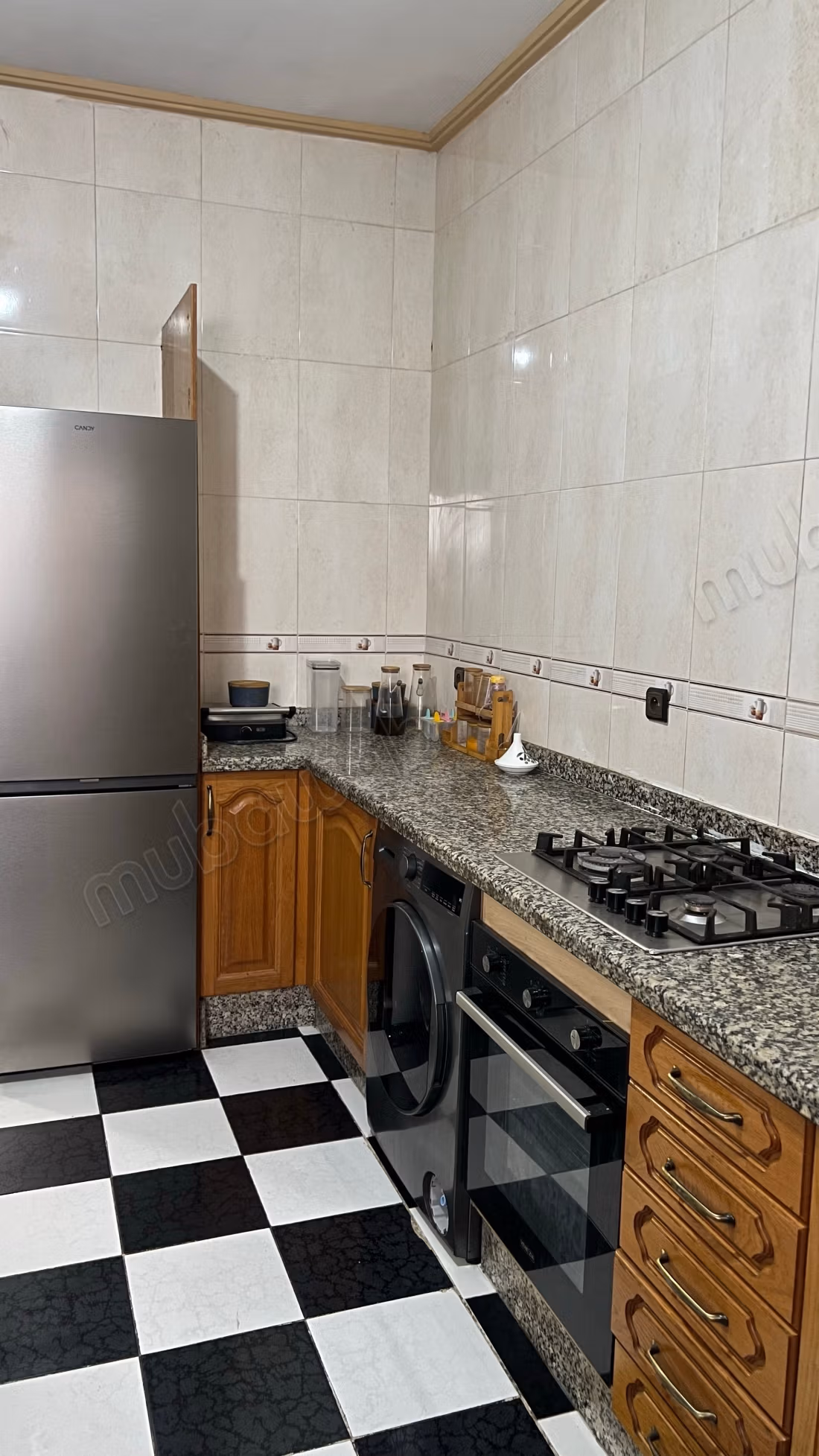 Appartement à vendre à Nejma tanger avec garage parking boulevard Mohammed 5