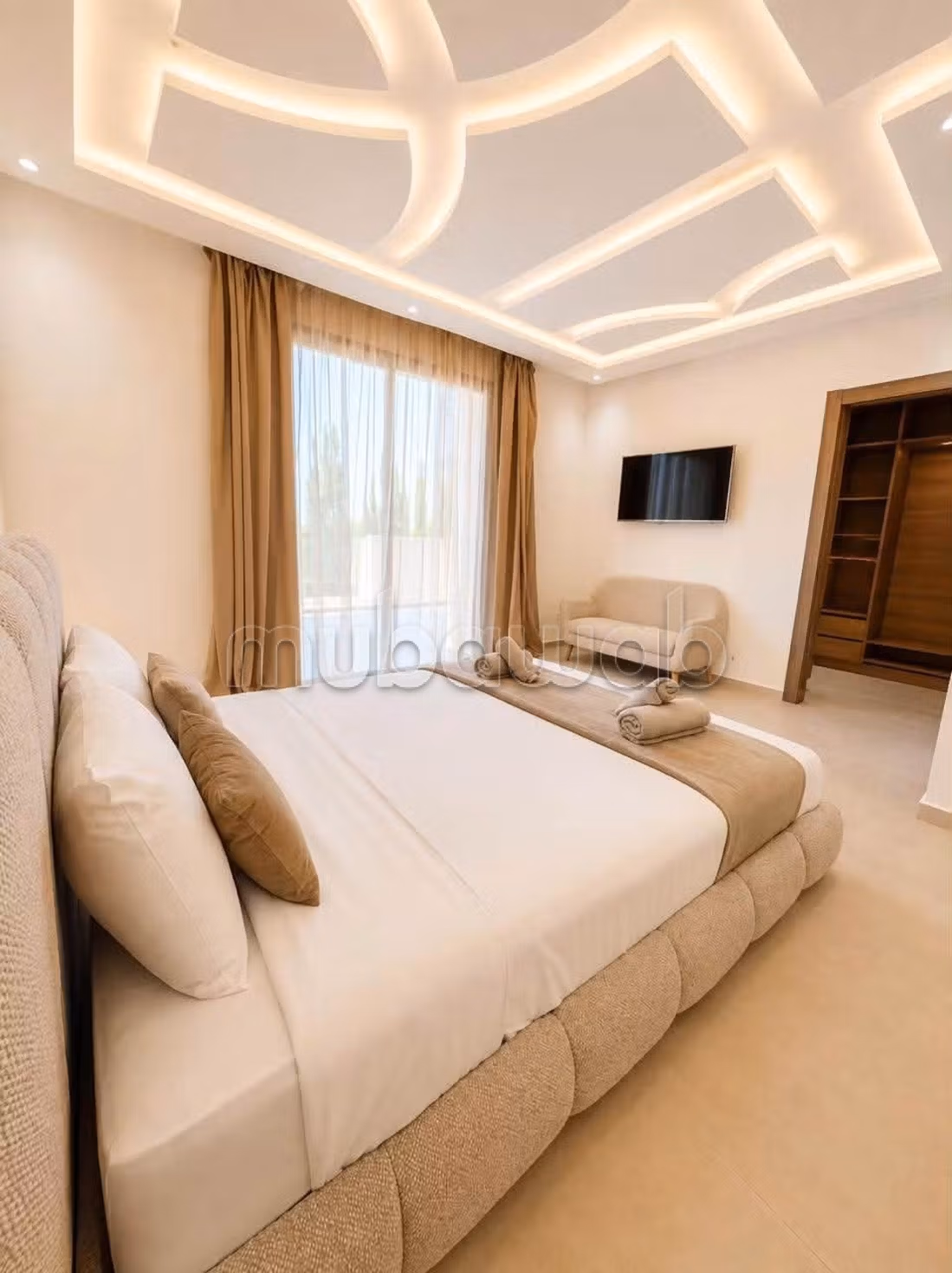 Luxury house for sale on Ourika Road. 7 comfortable bedrooms and heated pool