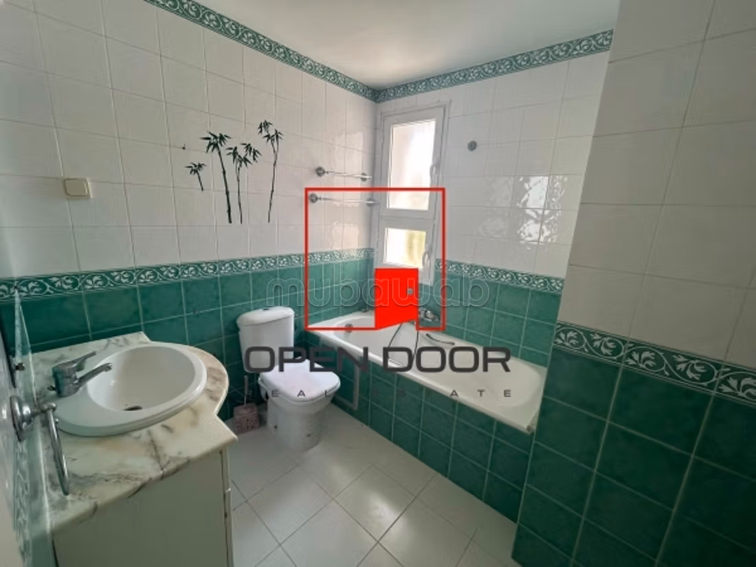 Independent S3 duplex in La Marsa