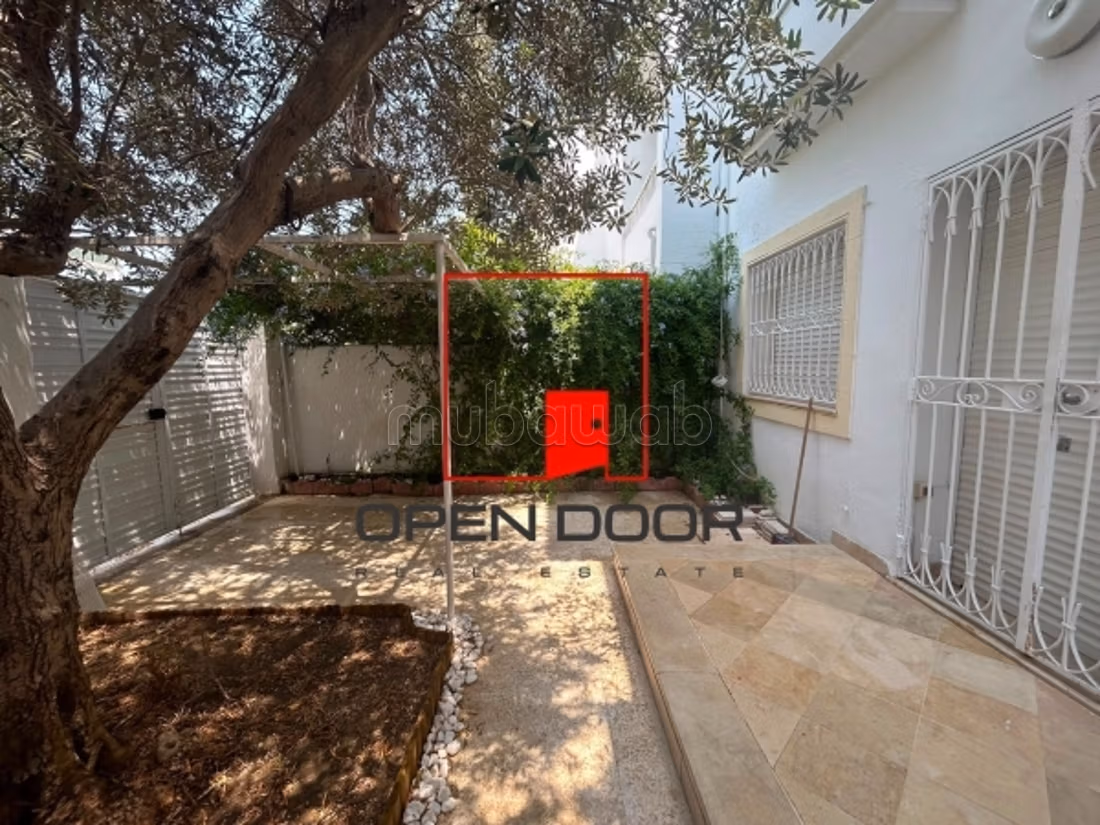 Independent S3 duplex in La Marsa