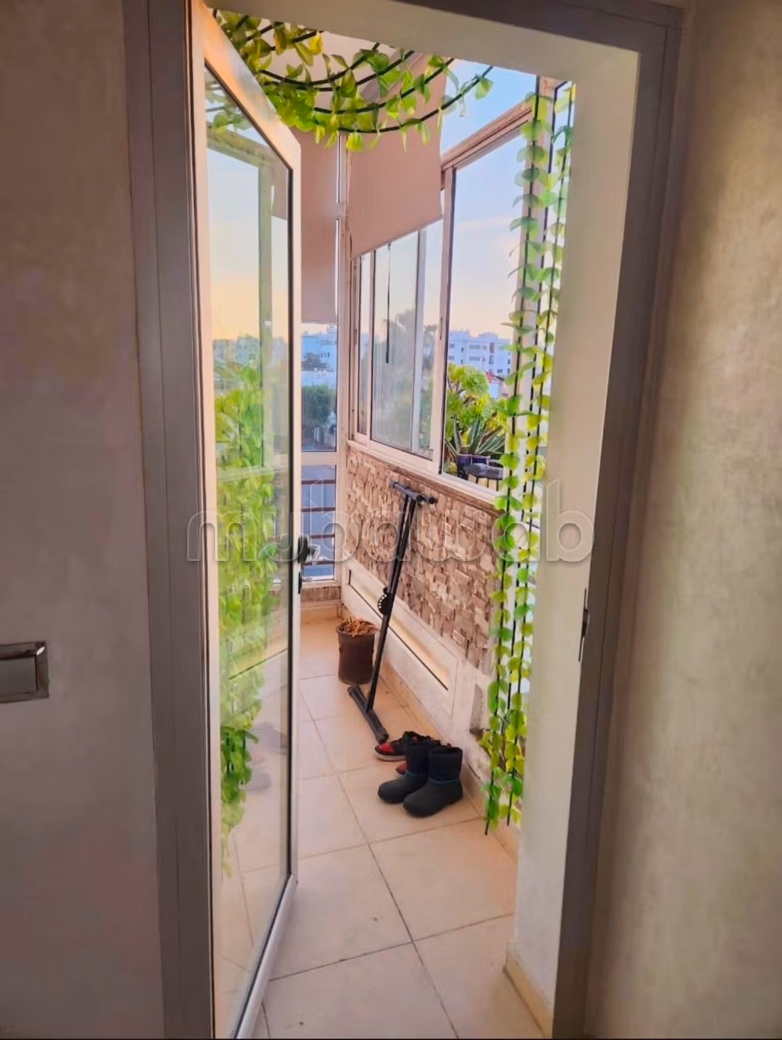 Appartement à louer à Riyad. Surface de 90 m². Grande terrasse