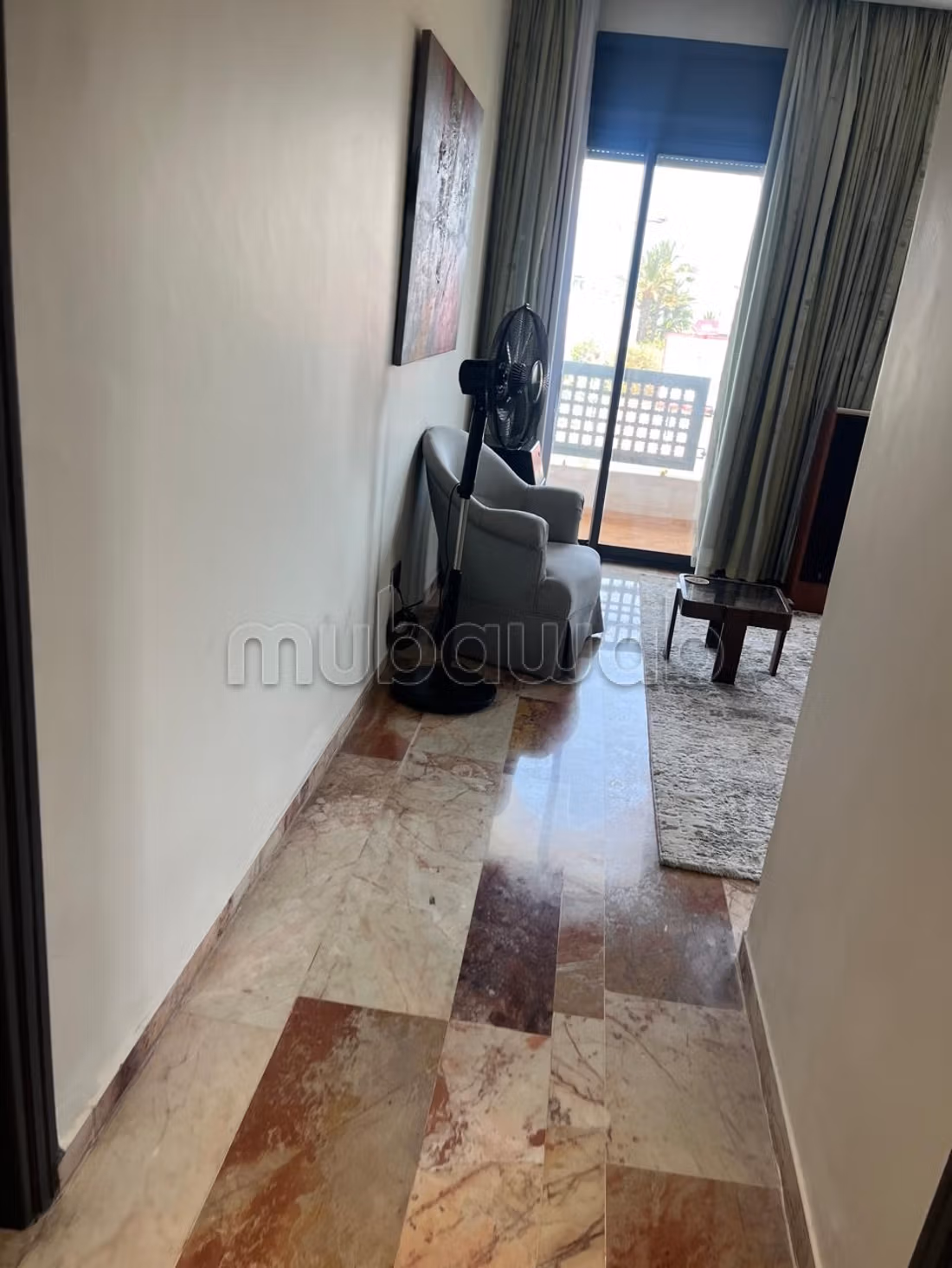 Bel appartement à vendre à Ain Diab. 7 pièces. Bien meublé — 2
