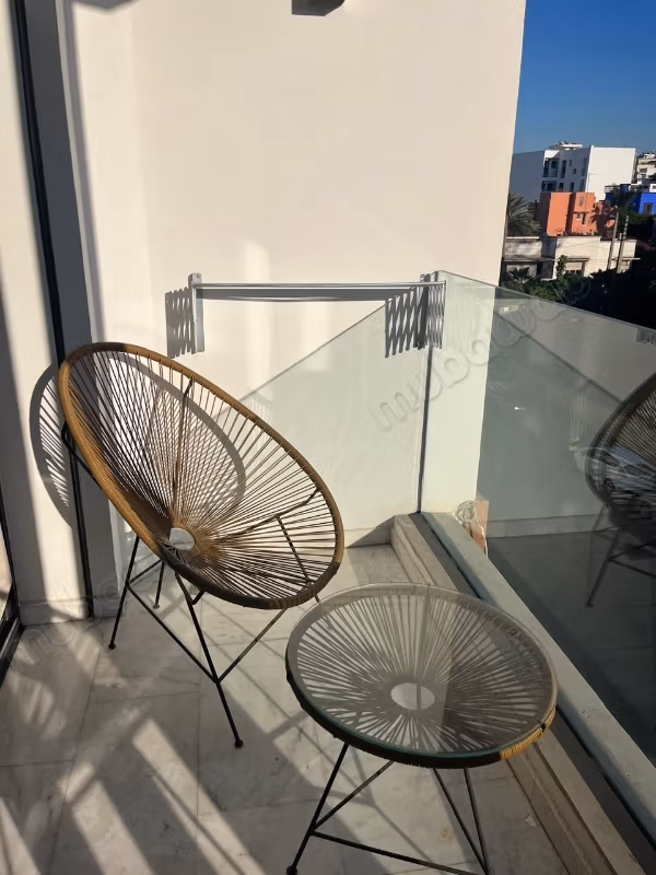 Louez cet appartement à Palmier. 4 pièces confortables. Bien meublé