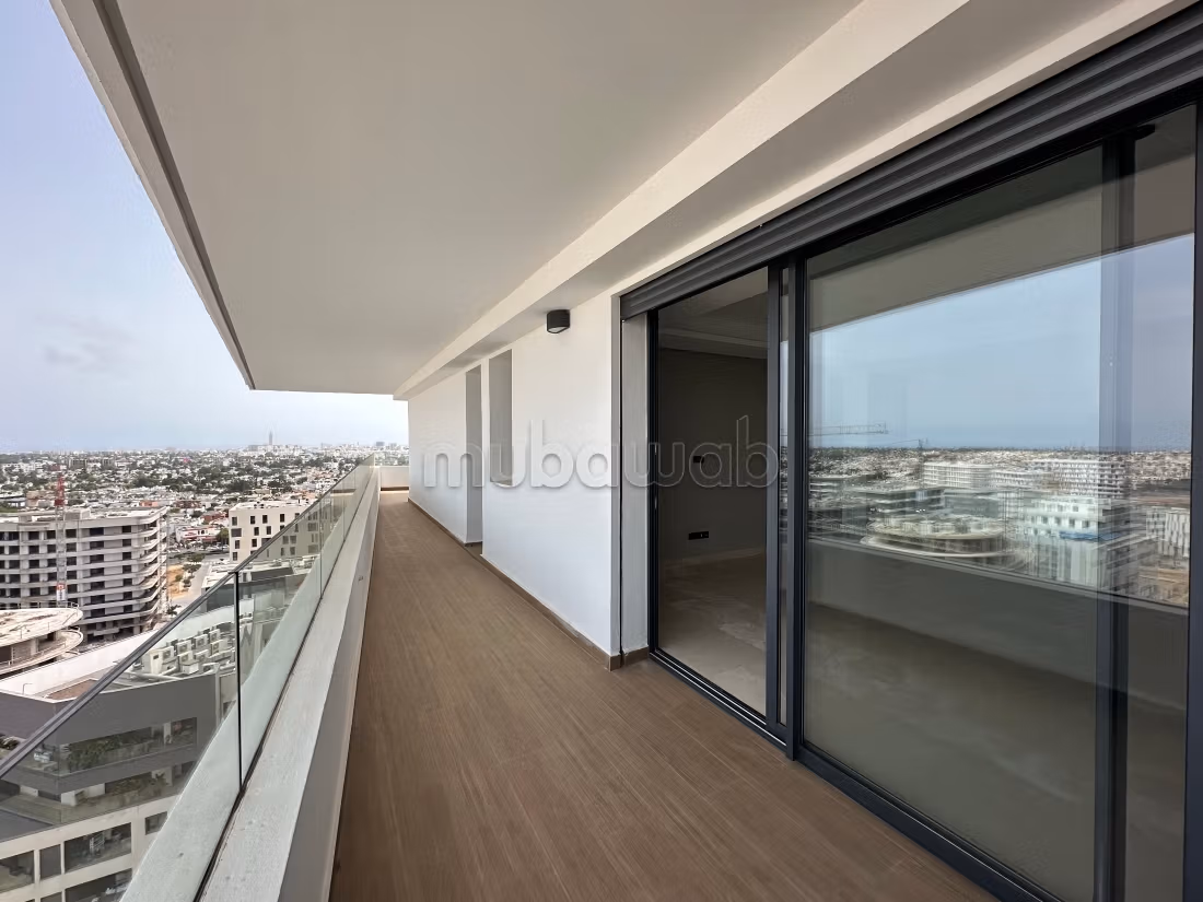 Trouvez un appartement à acheter à Casablanca Finance City. Surface 177 m². Meublé — 3