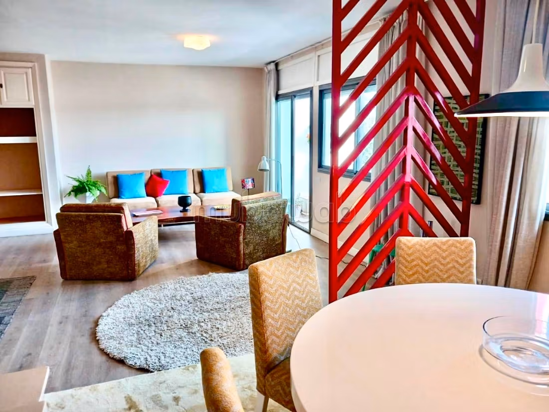 Bellissimo appartamento in affitto a CIL Hay Salam. Superficie totale 105 m². Ben arredato