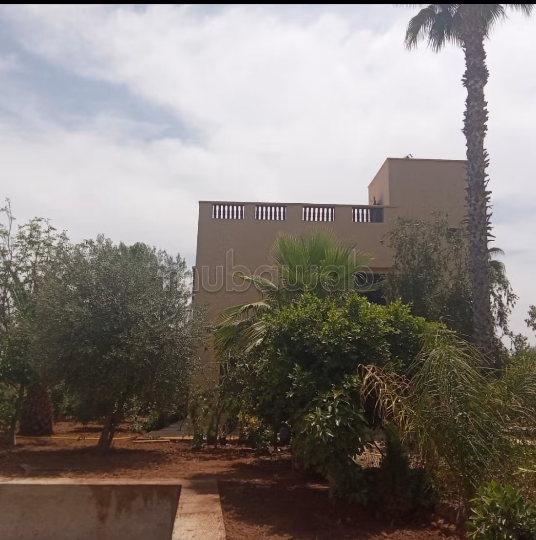 Splendida villa in vendita a Ourika. 4 camere accoglienti. Posti auto e terrazza