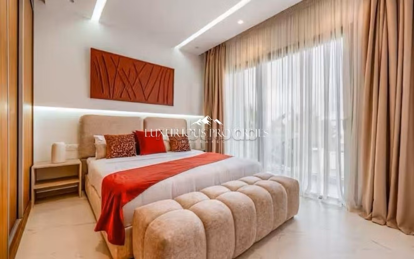 Villa lussuosa con 4 suite e piscina