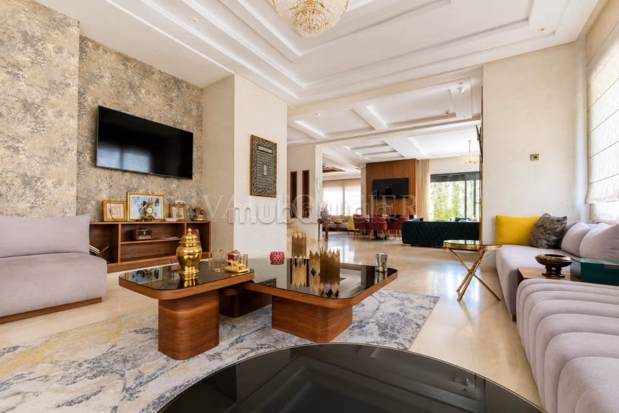 Vente Magnifique Villa 402m2 4chambres avec Piscine, Bouskoura