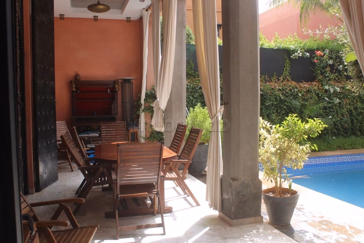 Jolie villa meublée dans le quartier de l'Agdal